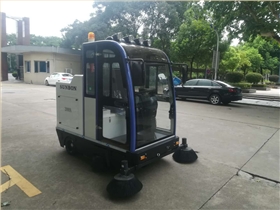 電動掃地車如何正確清洗維護 電動掃地車如何正確清洗維護