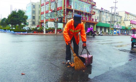 電動掃地車讓環衛保潔更安全 電動掃地車讓環衛保潔更安全