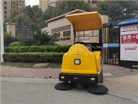 落葉電動掃地車 落葉電動掃地車