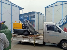 小型掃地車進駐中億豐建設集團 小型掃地車進駐中億豐建設集團
