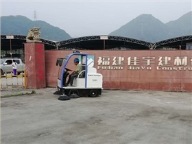 工廠地面環境越來越離不開電動掃地車 工廠地面環境越來越離不開電動掃地車