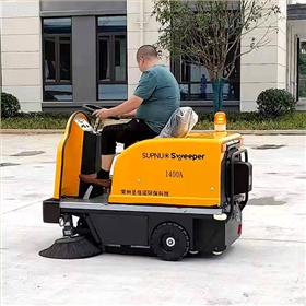 工廠掃地車