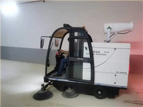 全封閉電動(dòng)清掃車有什么功能特點(diǎn)?