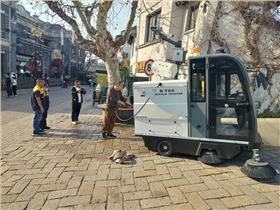 電動(dòng)清掃車適合物業(yè)公司在地下停車場和社區(qū)道路上使用