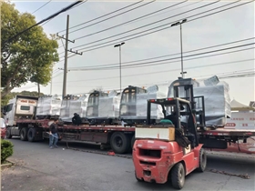 電動掃地車，改善空氣質量，節能環保