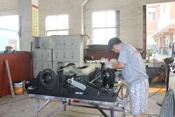 電動掃地機廠家圣倍諾的夏季防暑降溫措施 電動掃地機廠家圣倍諾的夏季防暑降溫措施