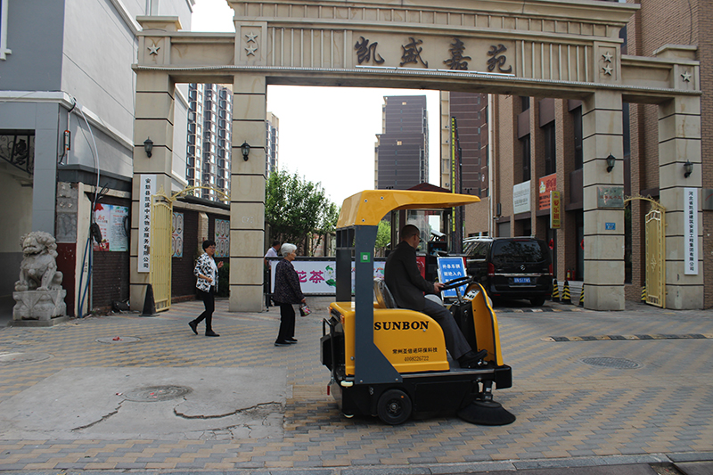 邢臺小型掃地車哪里有賣 邢臺小型掃地車哪里有賣