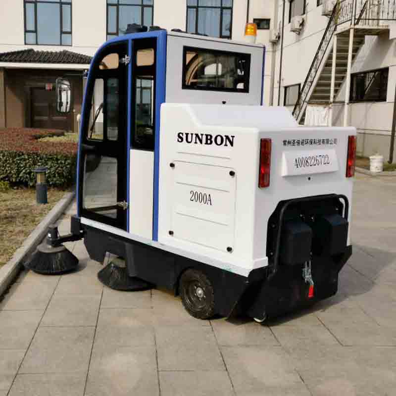 電動掃地車在市政項目的應用 電動掃地車在市政項目的應用