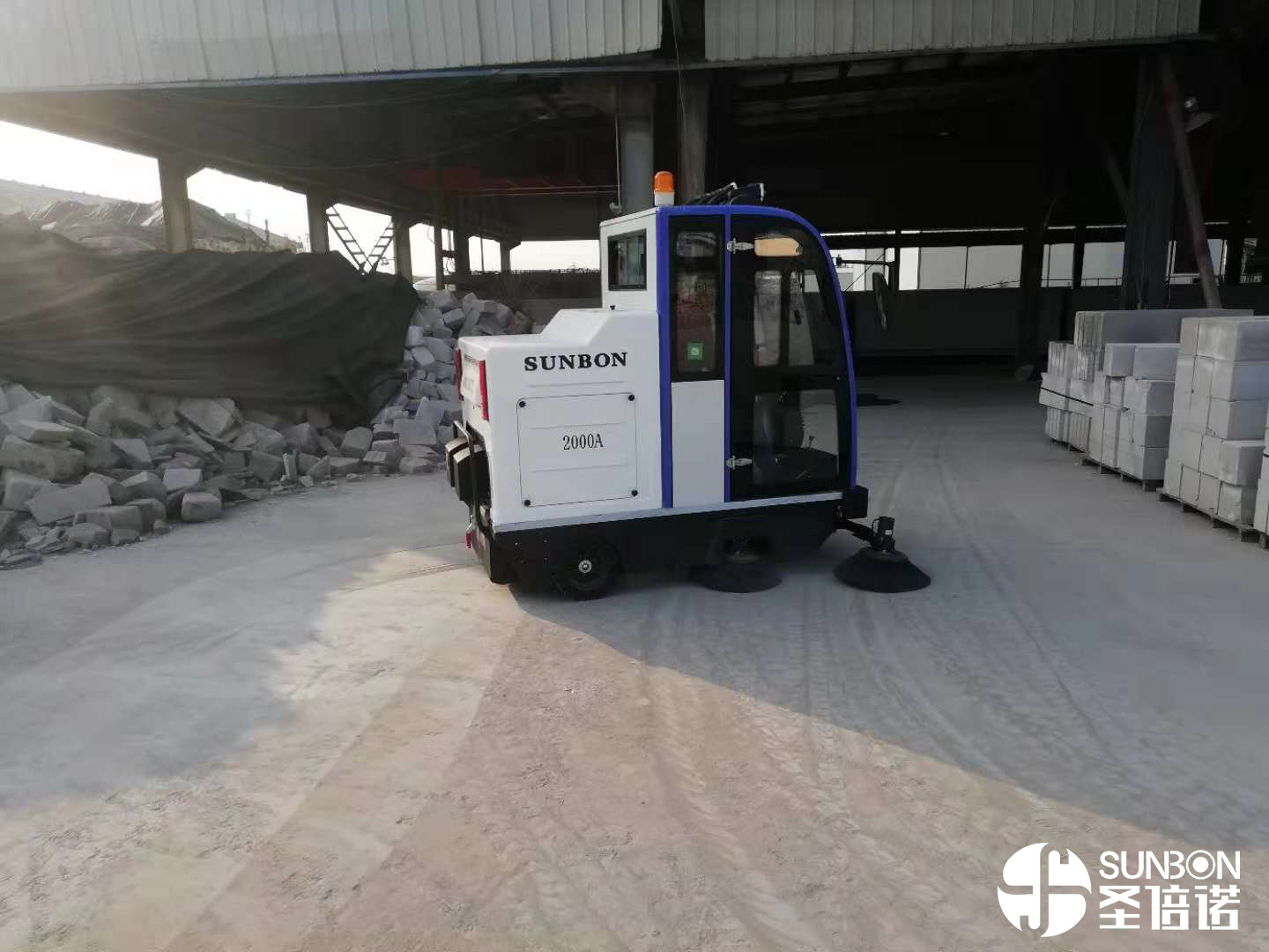 鑄造廠用什么樣工業掃地車 鑄造廠用什么樣工業掃地車