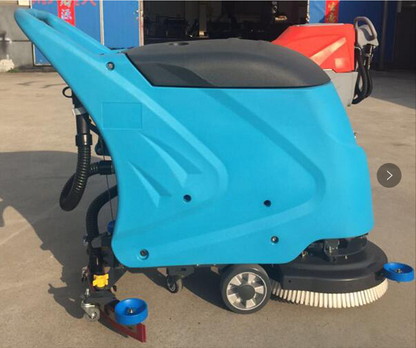 工廠選擇何種電動(dòng)掃地車? 工廠選擇何種電動(dòng)掃地車?