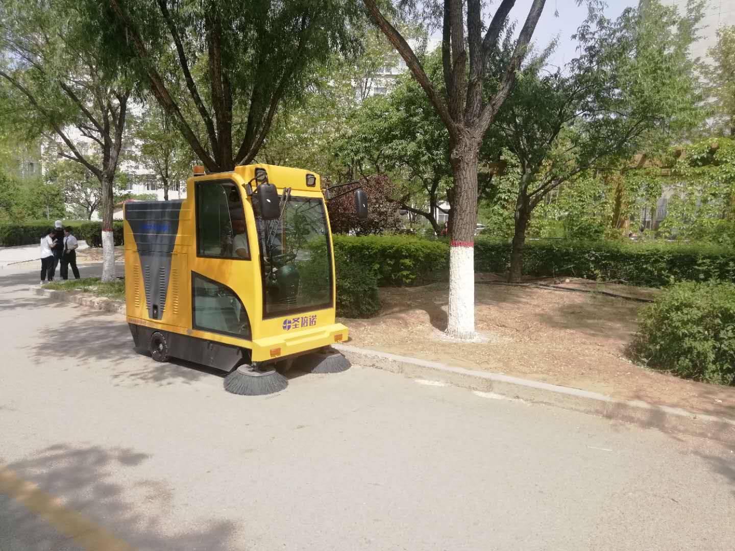 學校校園電動掃地車推薦 學校校園電動掃地車推薦