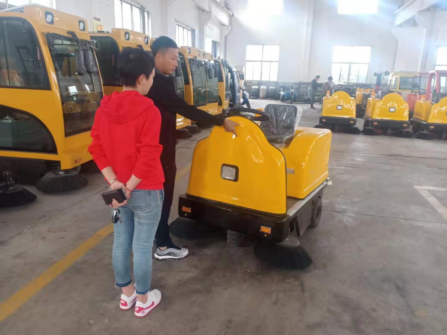 山西哪有賣電動掃地車的？