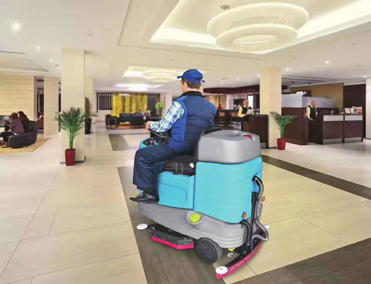 冬天怎么駕駛式洗地機為何如此受歡迎