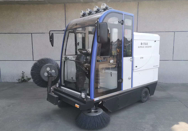 駕駛式電動(dòng)掃地車能用在新農(nóng)村消毒防疫？
