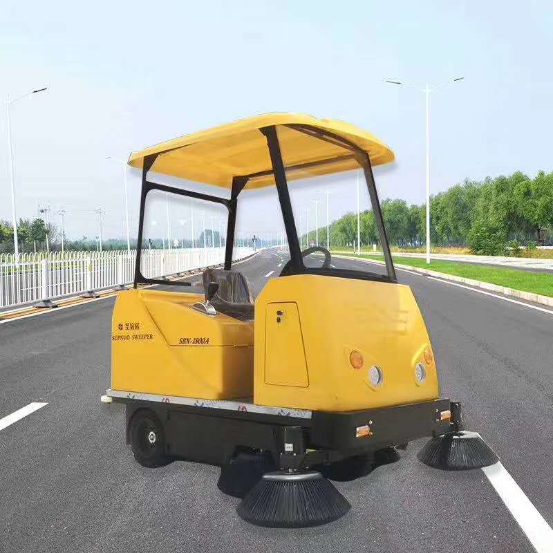 山東淄博老客戶再次訂購1800A掃地車