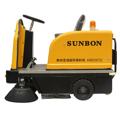 室內電動掃地車