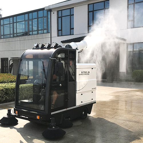 駕駛式掃地車如何延長使用壽命?學會保養很重要