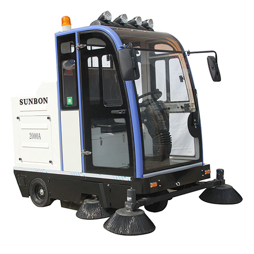 小型電動掃地車