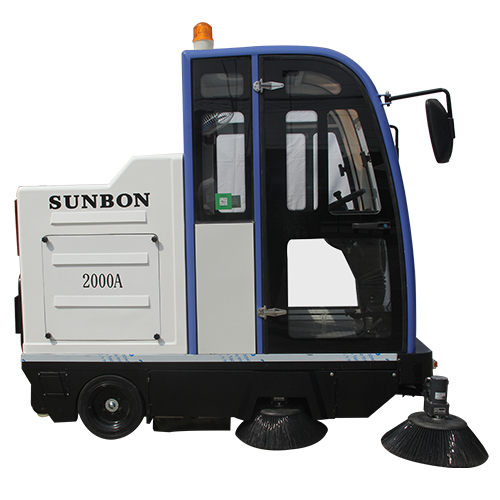 小型掃地車