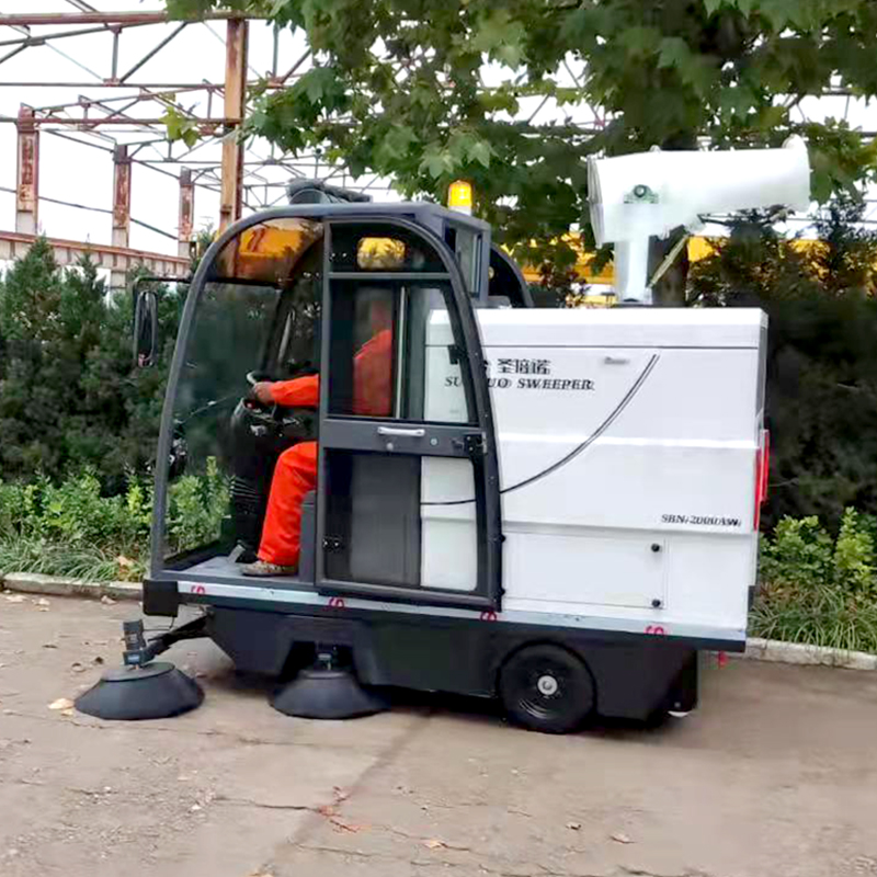 中小型電動駕駛掃地車如此受歡迎？