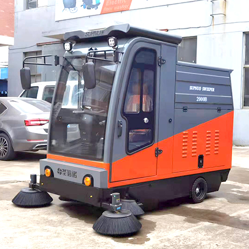 電動(dòng)清掃車給我們生活帶來(lái)了什么