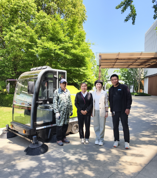 電動掃地車